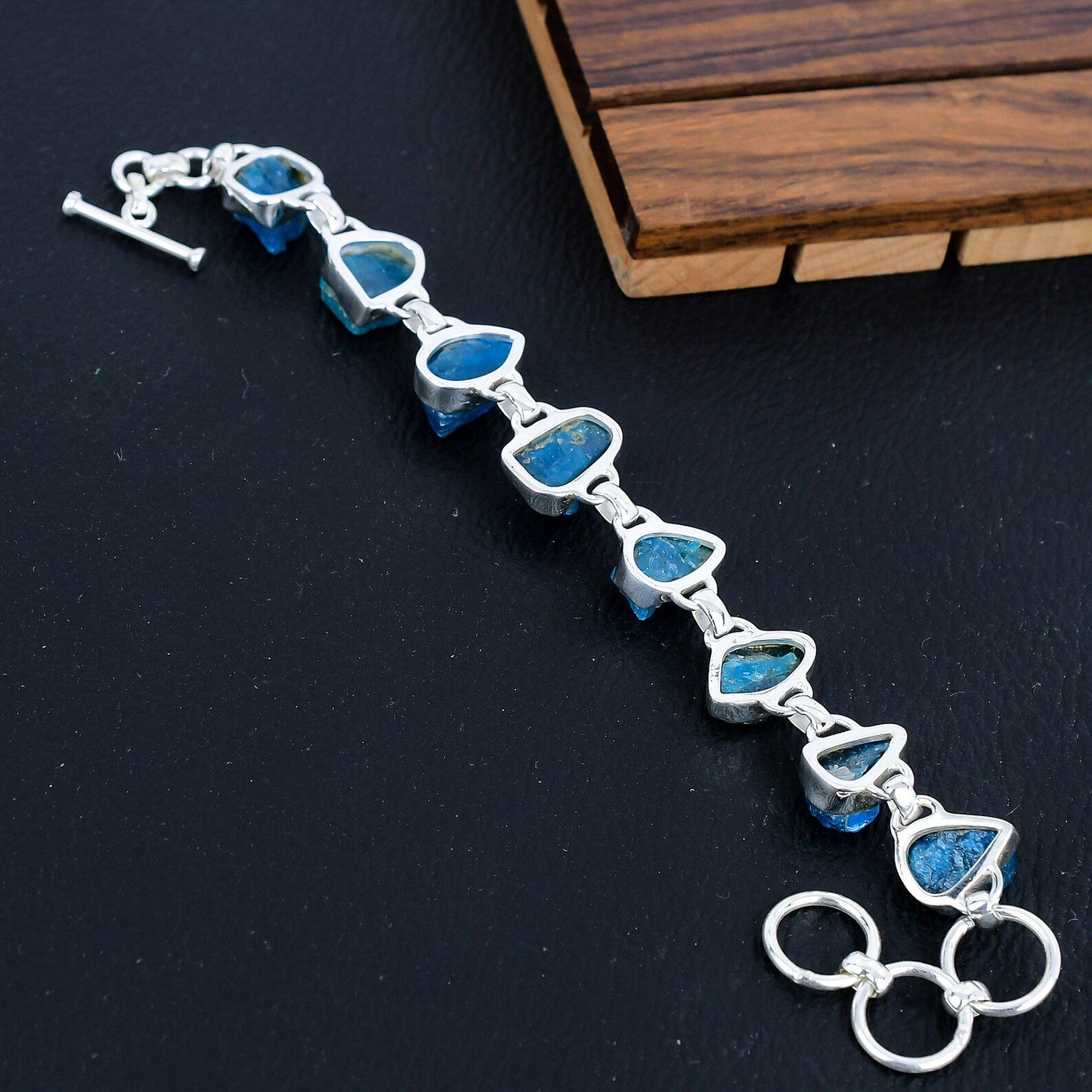 925 Sterling Silver Raw Neon Apatite Gemstone Bracelet/Rough Stone Jewellery/Trendy Gift/Royal Elegant Jewellery/Special Gift For Her