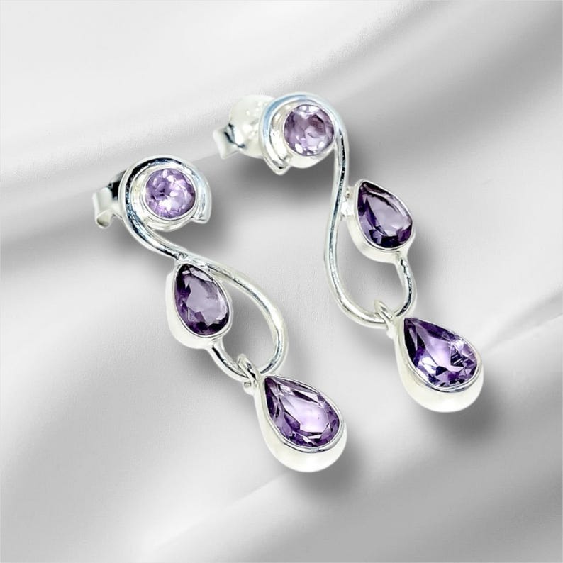925 Solid Sterling Silver Natural Amethyst Gemstone Earrings/Women's Designer Jewellery/Partywear Stud Earrings/Gift For Her/Purple Gemstone