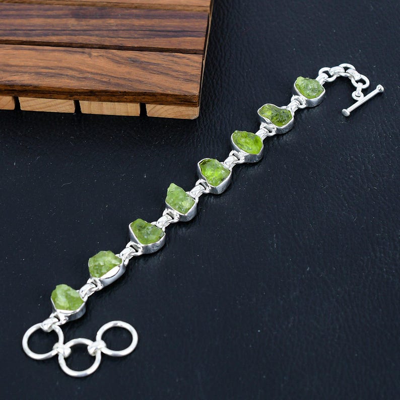 925 Sterling Silver Natural Raw Rough Peridot Gemstone Boho Bracelet/Trendy Gift/Royal Elegant Green Stone Jewellery/Special Gift For Her