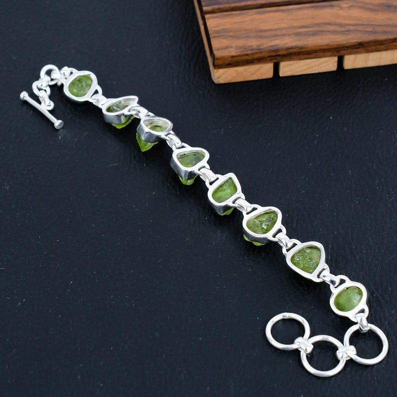 925 Sterling Silver Natural Raw Rough Peridot Gemstone Boho Bracelet/Trendy Gift/Royal Elegant Green Stone Jewellery/Special Gift For Her